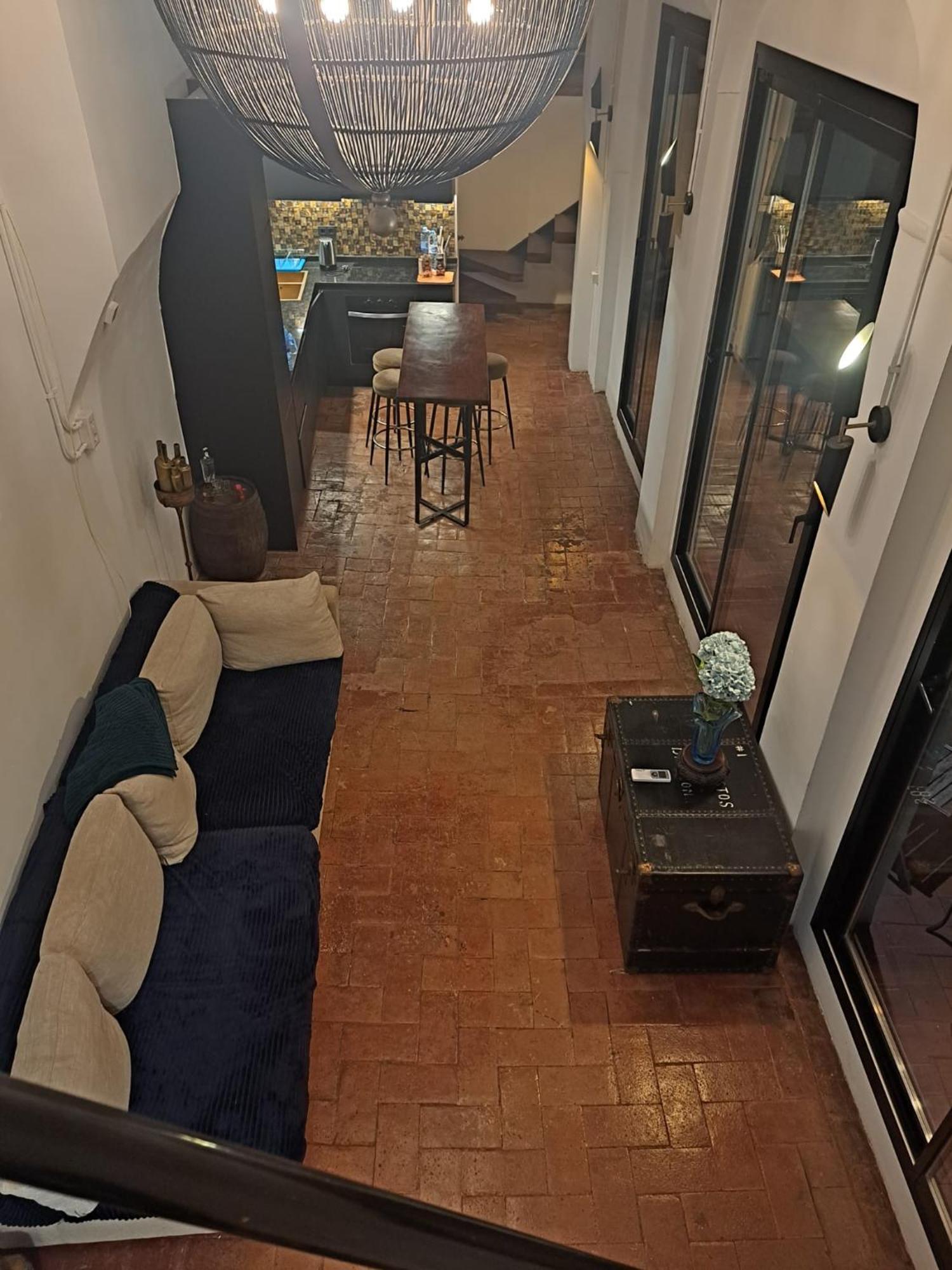 ברצלונה Habitacion Para Grupos Hasta 8 En Plena Rambla De Cataluna מראה חיצוני תמונה